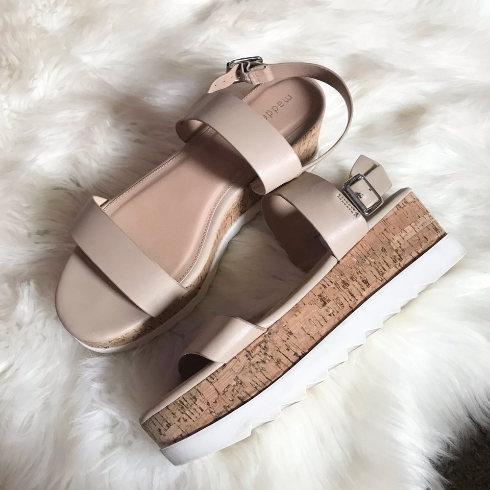MADDEN GIRL cork platform sandals nude pink SWEETT